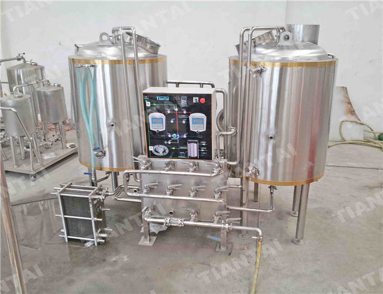 <b>400L Direct fire heating mash</b>